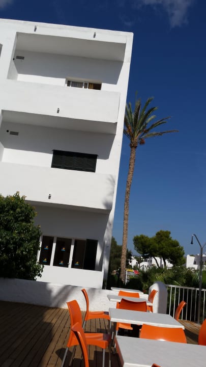Ein Wohnkomplex auf der Anlage Gavimar Ariel Chico Club & Resort