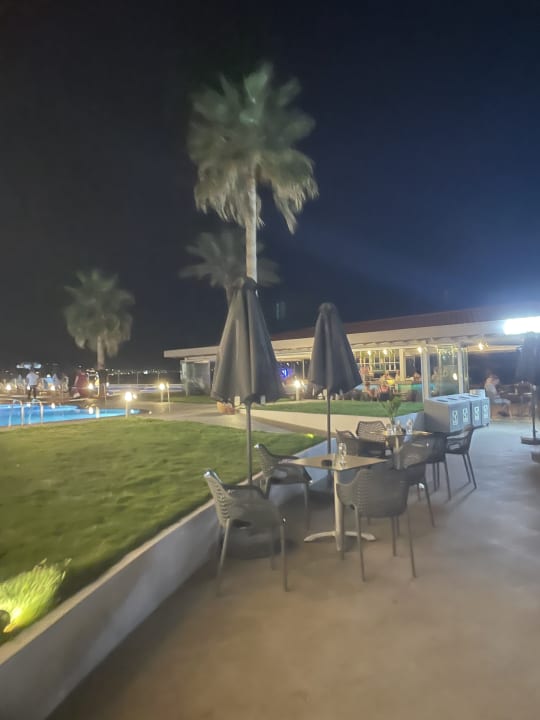 Gartenanlage allsun Hotel Carolina Mare