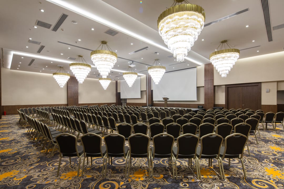 Sonstiges Dedeman Kartepe Kocaeli