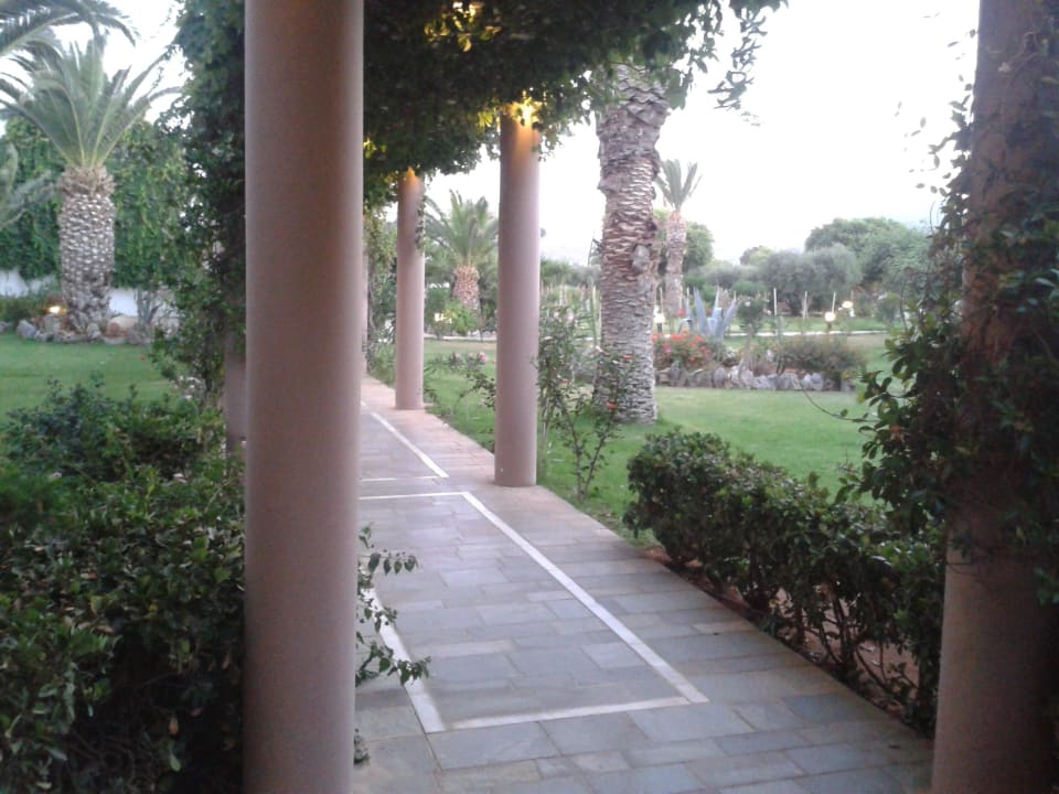 Wege Lyttos Beach Hotel