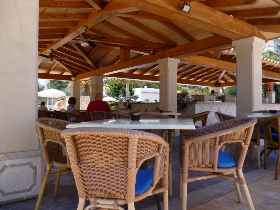 Gemütliche Poolbar Smy Portocolom