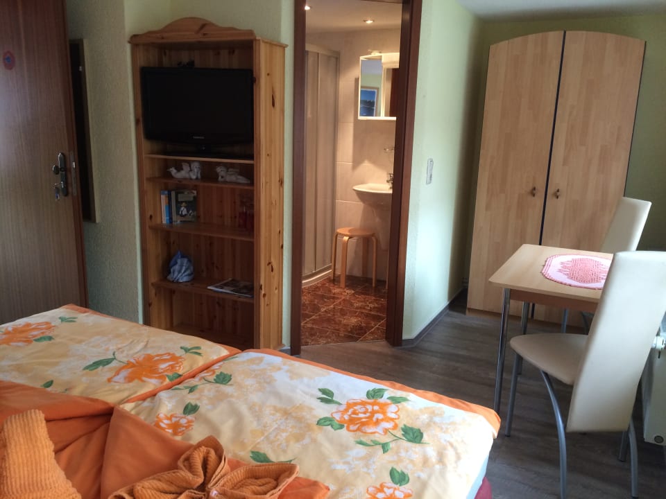 Zimmer Pension zum Tivoli