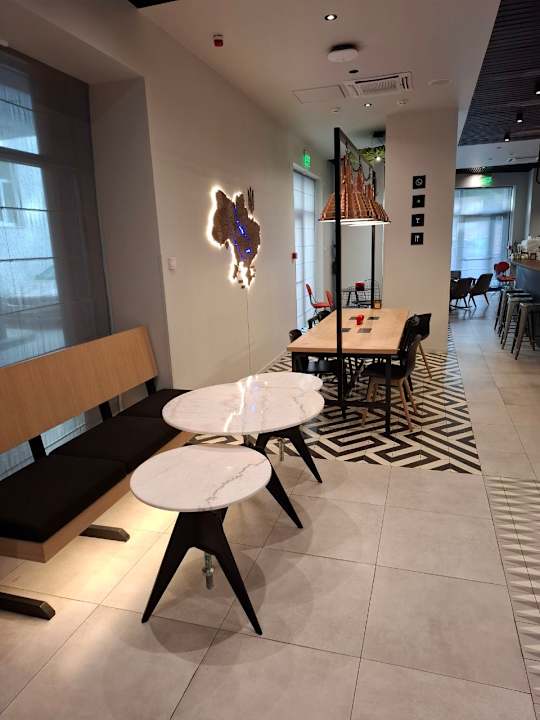 Gastro ibis Lviv Center