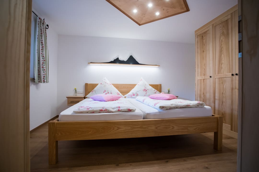 Zimmer Gästehaus Göllblick