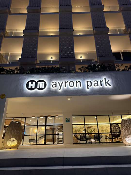 Außenansicht Hotel HM Ayron Park