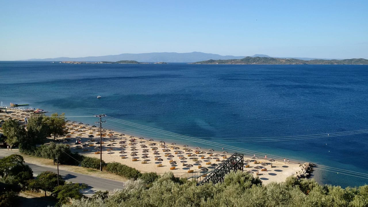 Viel Platz  Akrathos Beach Hotel