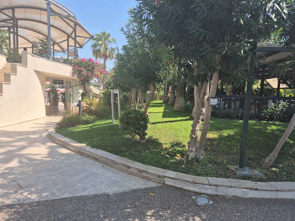 Pool VONRESORT Golden Beach