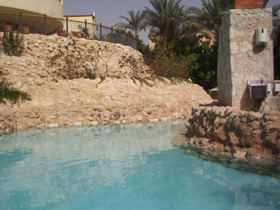 Teil des Pools The Grand Hotel Sharm El Sheikh
