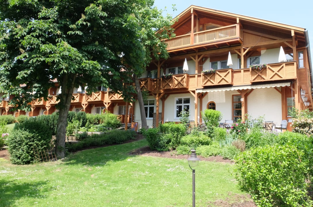 Außenansicht Hotel Quellenhof