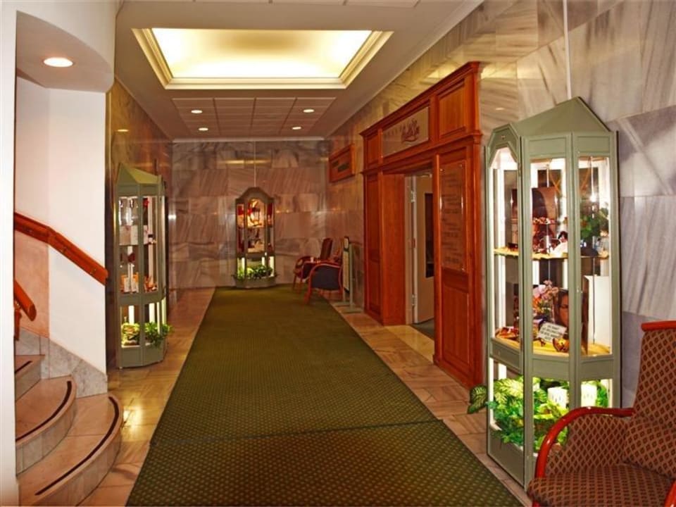 Zugang zum Thermalbad Ensana Thermal Hévíz