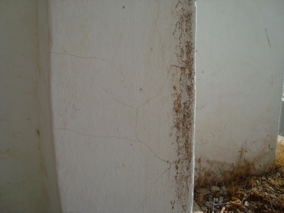 Schlechter Zustand Balkon Hotel El Mouradi Skanes Beach