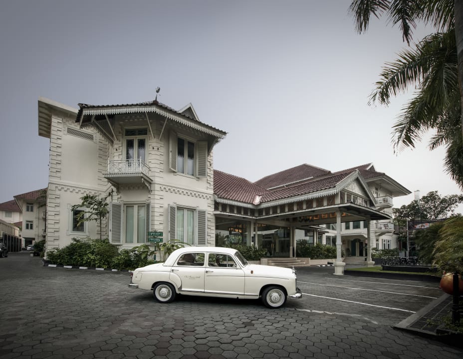 Außenansicht The Phoenix Hotel Yogyakarta
