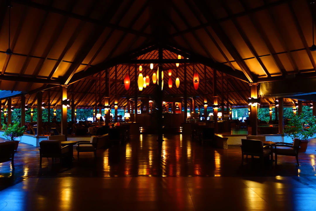 Mainbar Adaaran Select Meedhupparu Island Resort - Premium All Inclusive