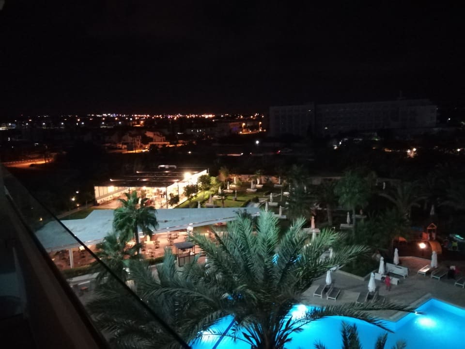 Ausblick Crystal Springs Beach Hotel