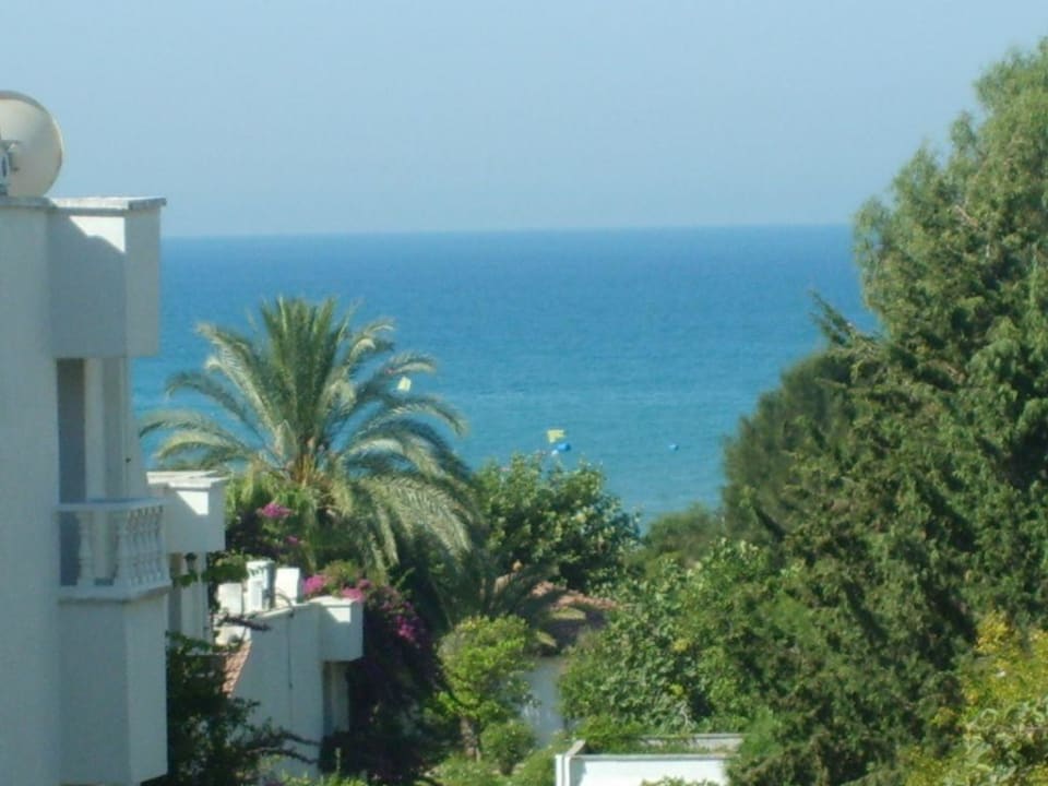 Ausblick. Weg zum Strand Dream Family Club