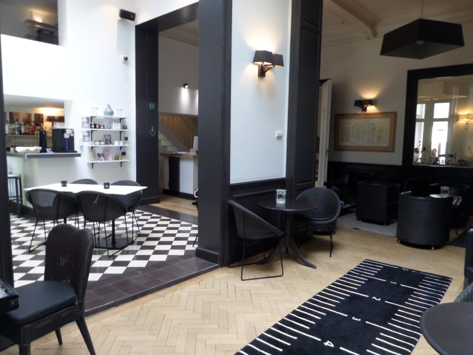 Lobby Hotel Made in Louise