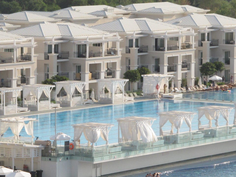 Pool und Pool-Villas Titanic Deluxe Golf Belek
