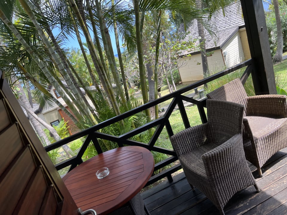 Zimmer Iloha Seaview Hotel