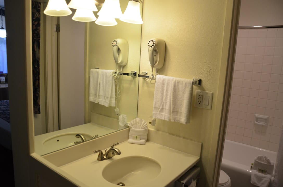 Bad Kings Inn Hotel - Seaworld/Zoo