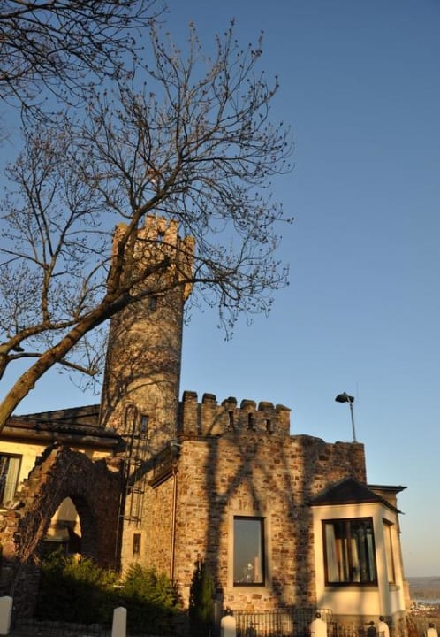 Außenansicht Relais & Châteaux Hotel Burg Schwarzenstein
