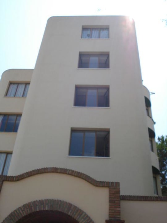 Außenansicht Club Hispanico Malaca Instituto Club Hispanico