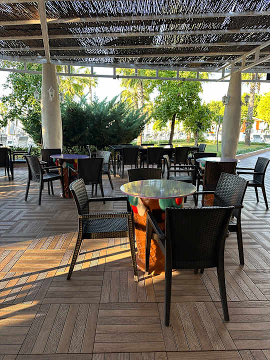 Sport & Freizeit Delphin BE Grand