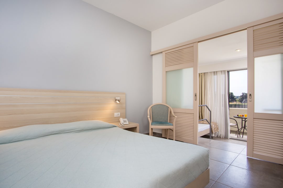 Zimmer Niriides Hotel