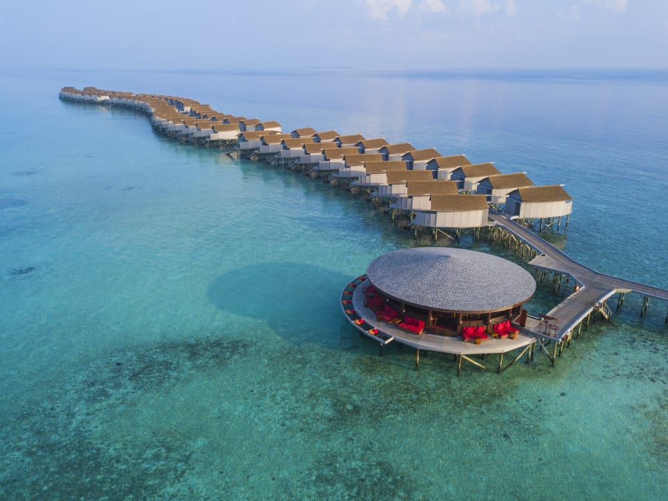 Außenansicht Centara Ras Fushi Resort & Spa Maldives