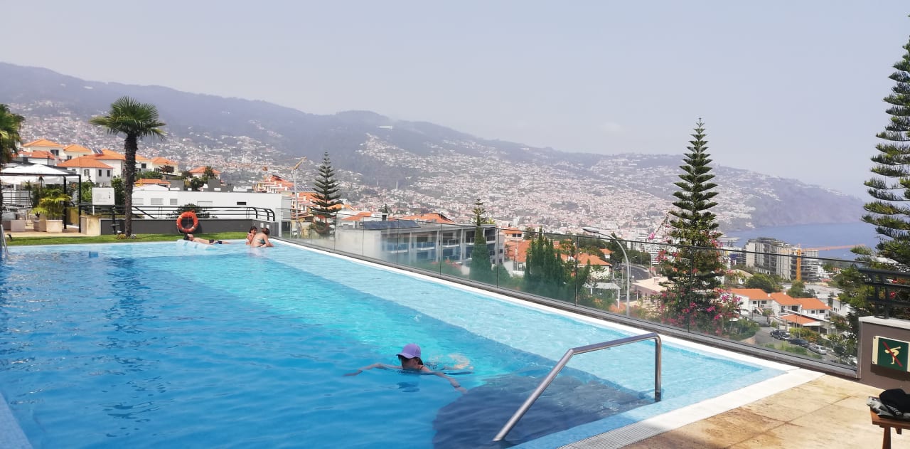 Pool Hotel Madeira Panoramico