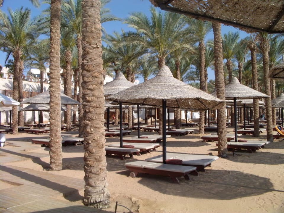 Schöner Sandstrand The Grand Hotel Sharm El Sheikh