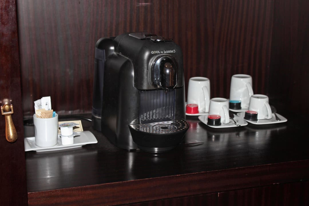 Kaffeemaschine auf dem Zimmer Hotel Sofitel Lisbon Liberdade