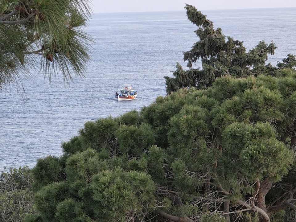 Außenansicht Hotel Kakkos Bay