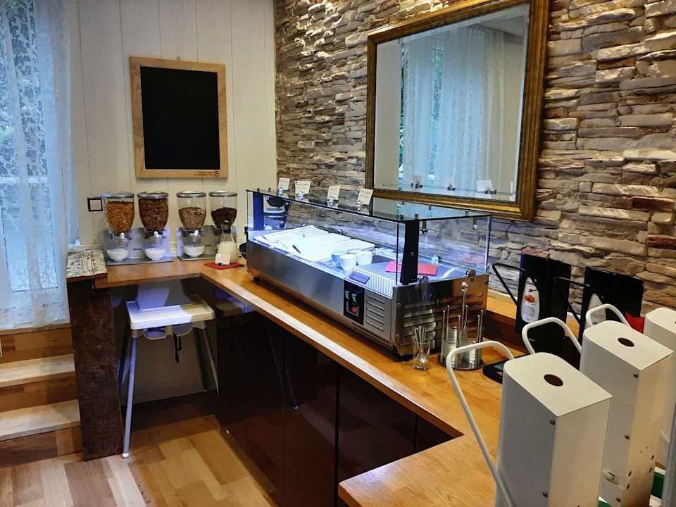 Gastro Hotel Pension Almrausch