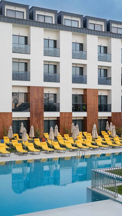 Pool Sundia Exclusive By Liberty Fethiye