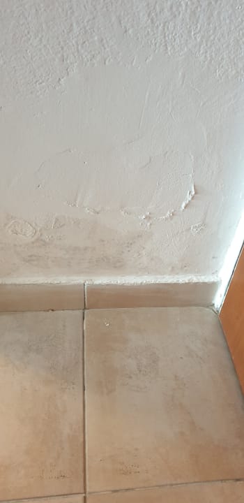 Zimmer Sandy Beach Resort