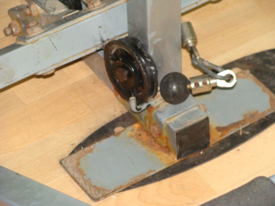 Teil von kaputtem Seilzug Golden Beach Bodrum