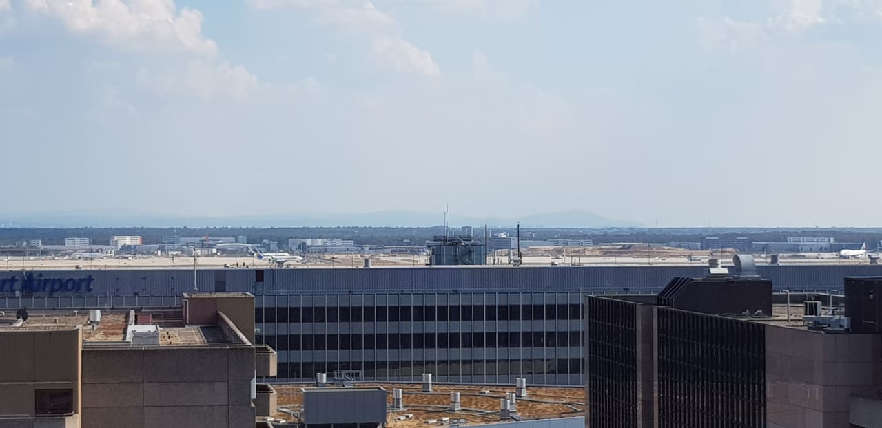 Ausblick Hilton Garden Inn Frankfurt Airport