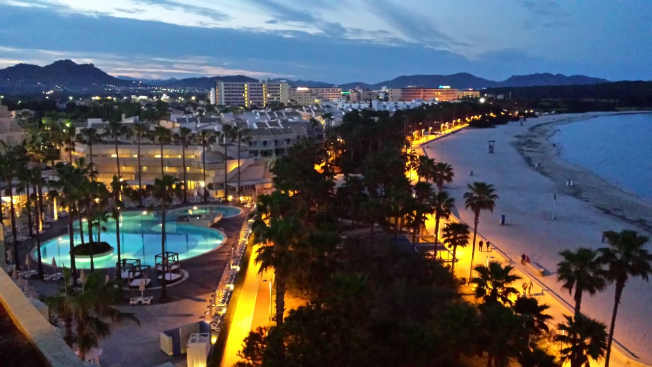 Abenddämmerung  Hipotels Mediterraneo