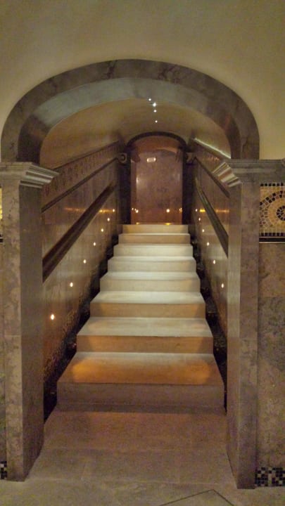 Zugang zum Real Spa Marine Grande Real Villa Italia