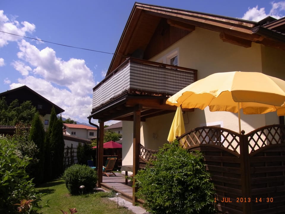 Balkon mit Blick zum Pustertal in Osttirol Ferienhaus Schmelz