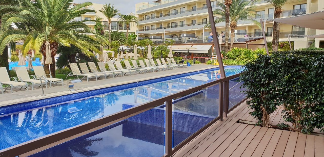 Pool Zafiro Palmanova