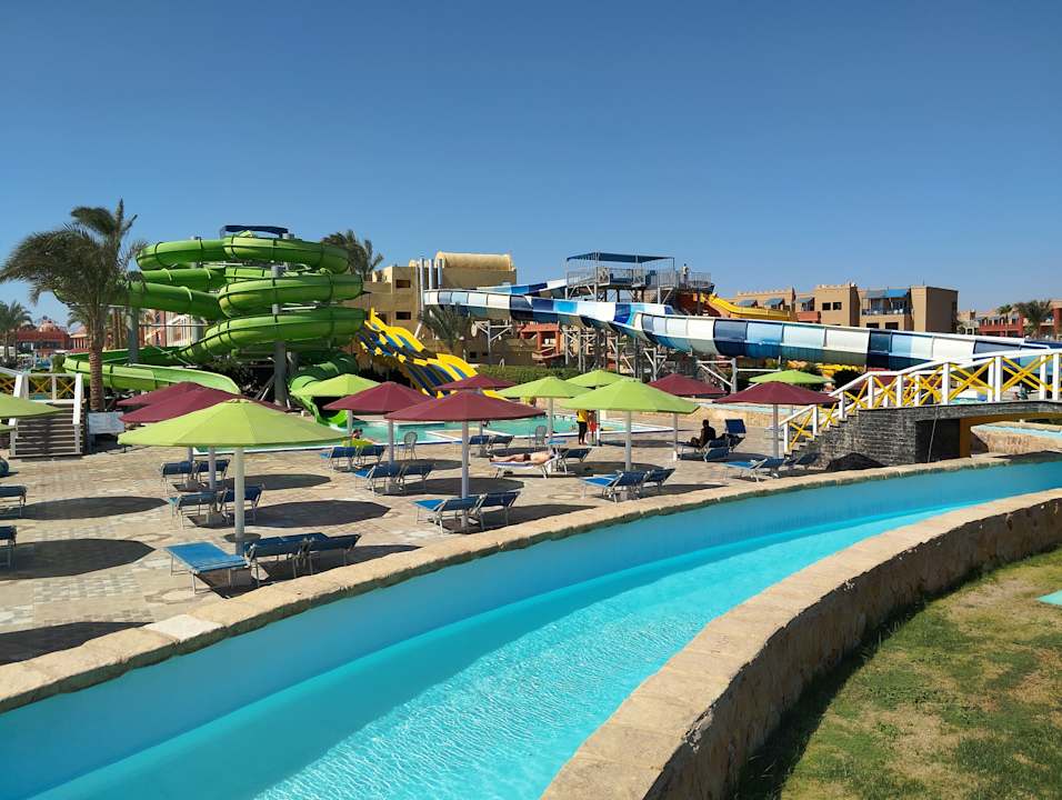 Pool Hotel Titanic Palace