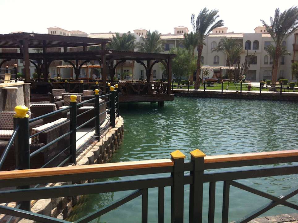 Brücke zum Castello Pickalbatros Dana Beach Resort - Hurghada