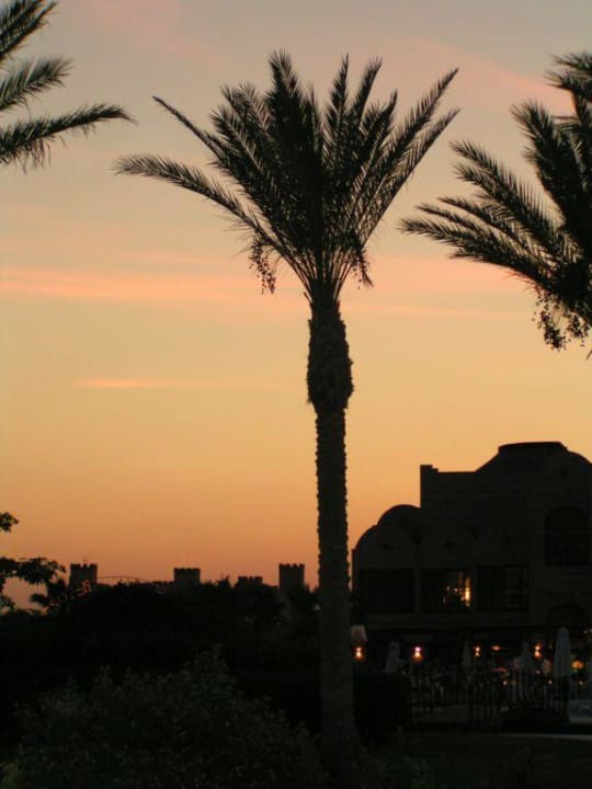 Sonnenuntergang Sentido Akassia Beach