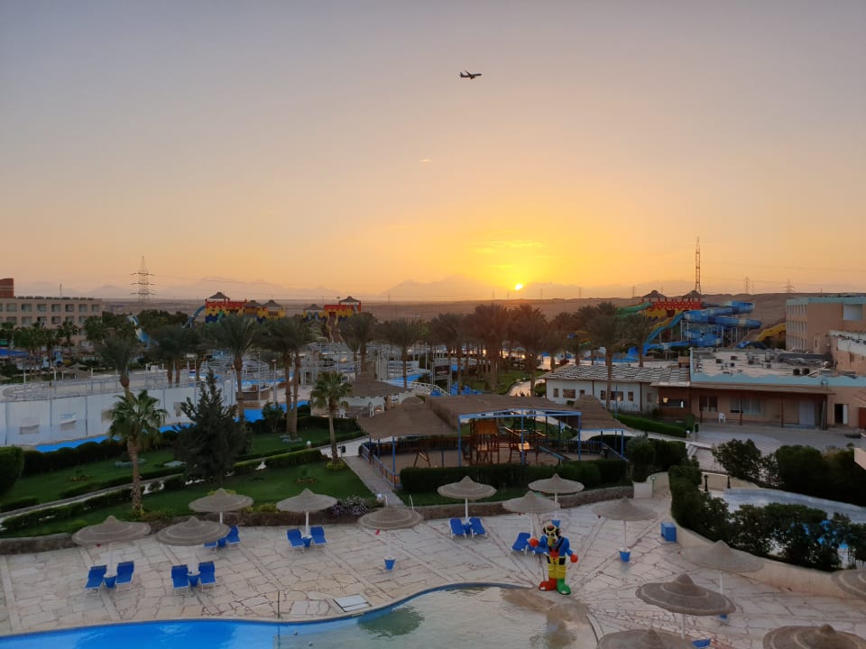 Außenansicht Titanic Resort & Aqua Park