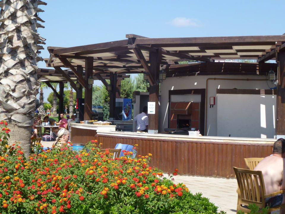 Strandbar Saturn Palace Resort Hotel