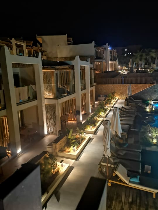 Ausblick Mitsis Rinela