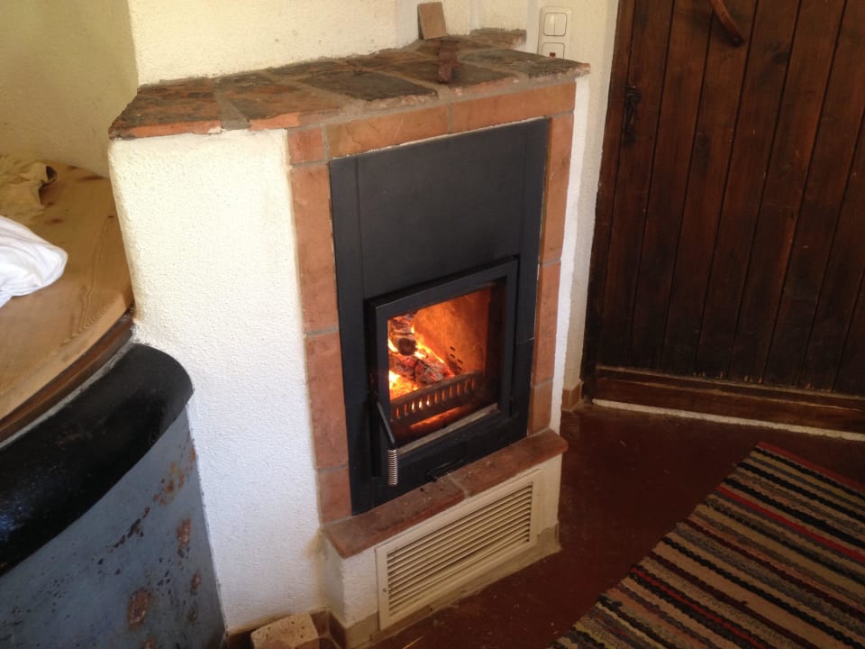 Grosser Gemeinschaftsraum mit Kamin Bio- und Gesundheitsbauernhof Schnapflhof