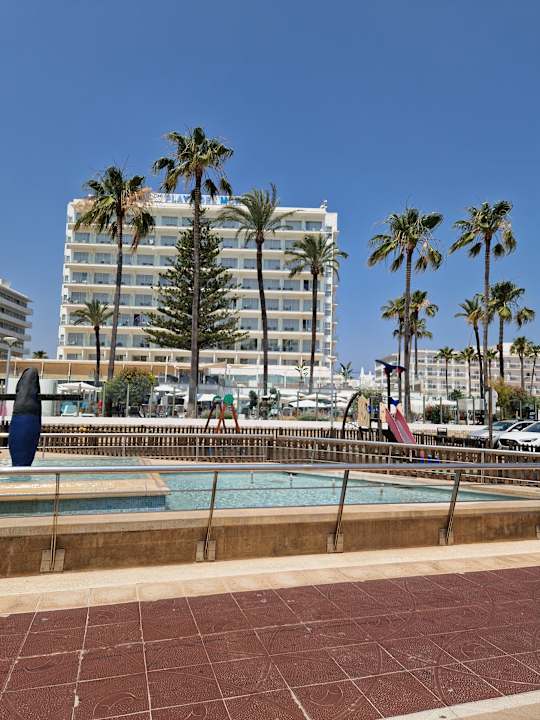 Außenansicht CM Playa del Moro