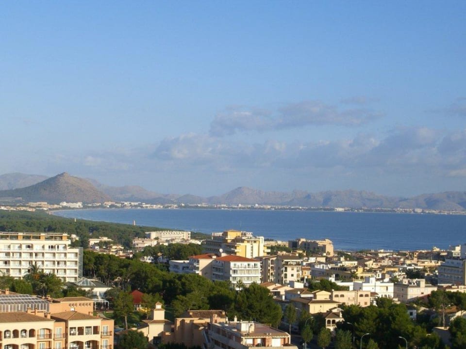 Ausblick vom Balkon BG Tonga Tower Design Hotel & Suites